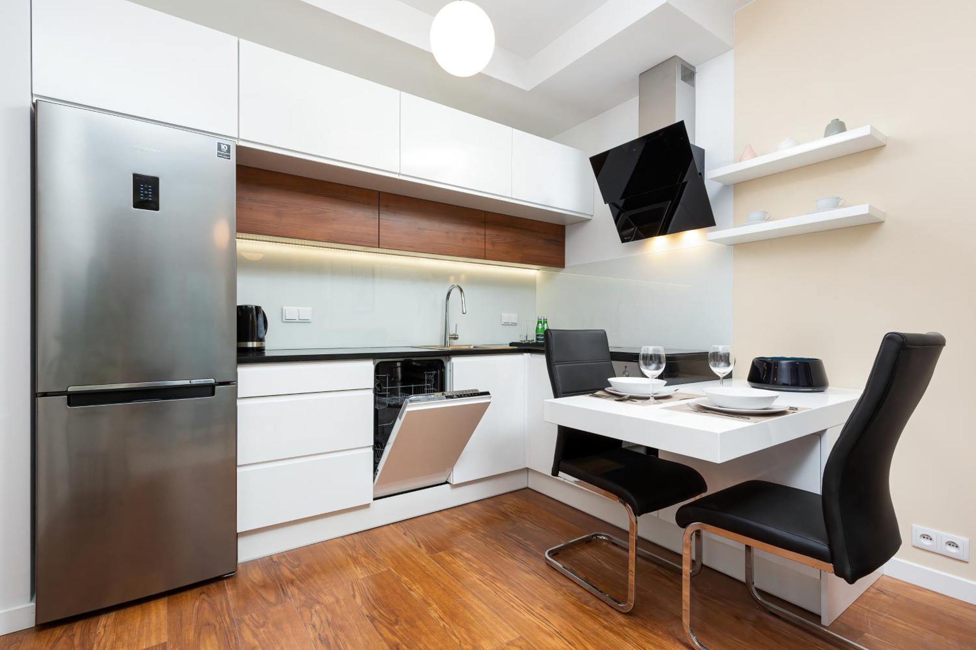 Royal City Center Mennica Residence By Noclegi Renters Varsó Kültér fotó